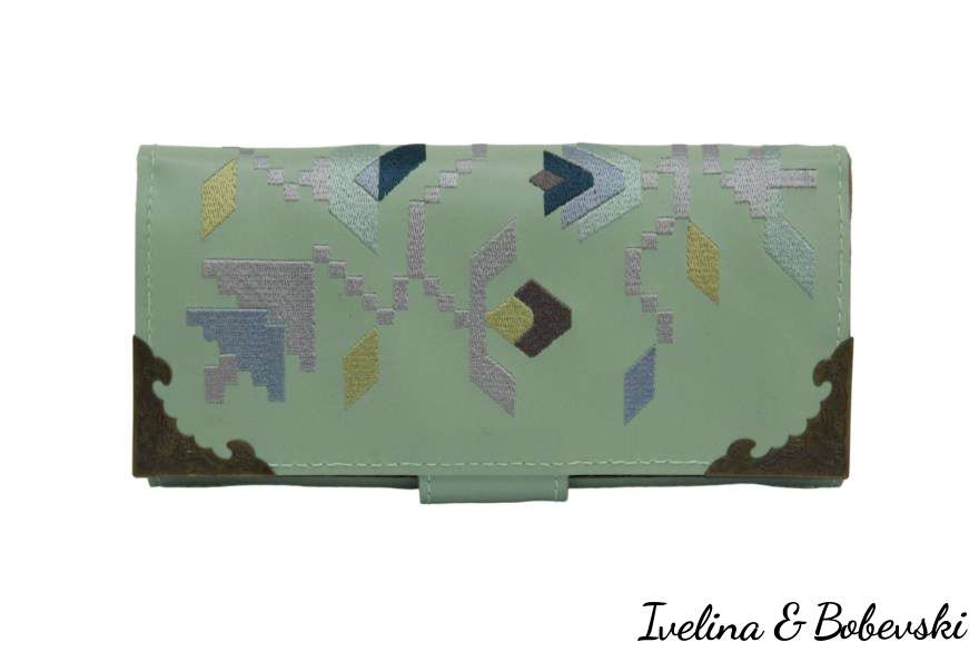 ladies_wallet_leather_embroidery_ivelina_bobevski_saya_1_880x660