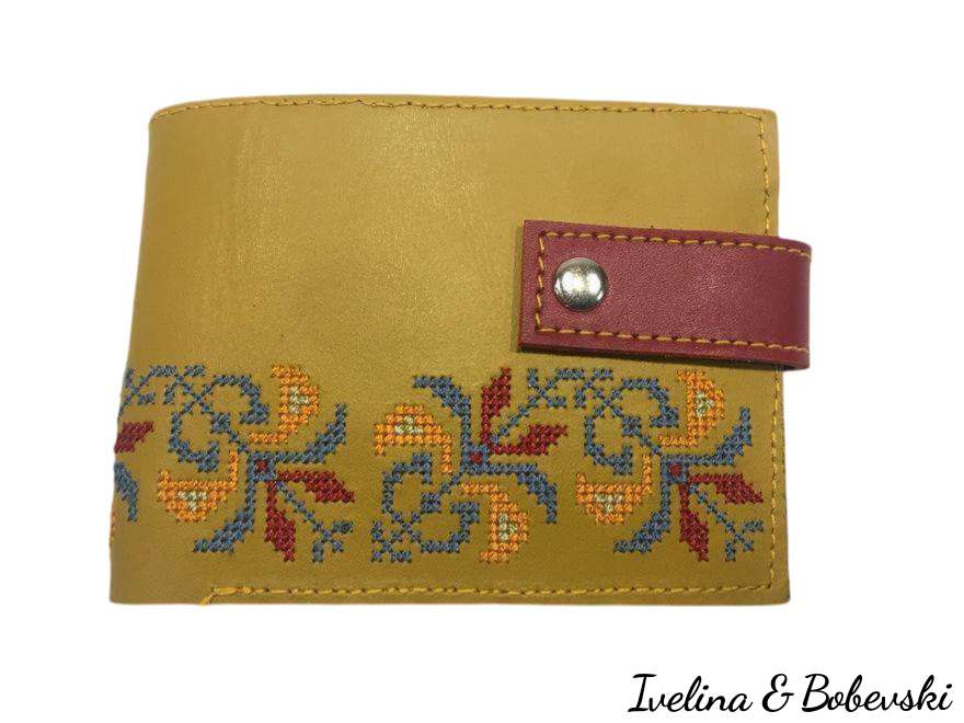 Kono_Mens_Wallet_Embroidery_Leather_Ivelina_1