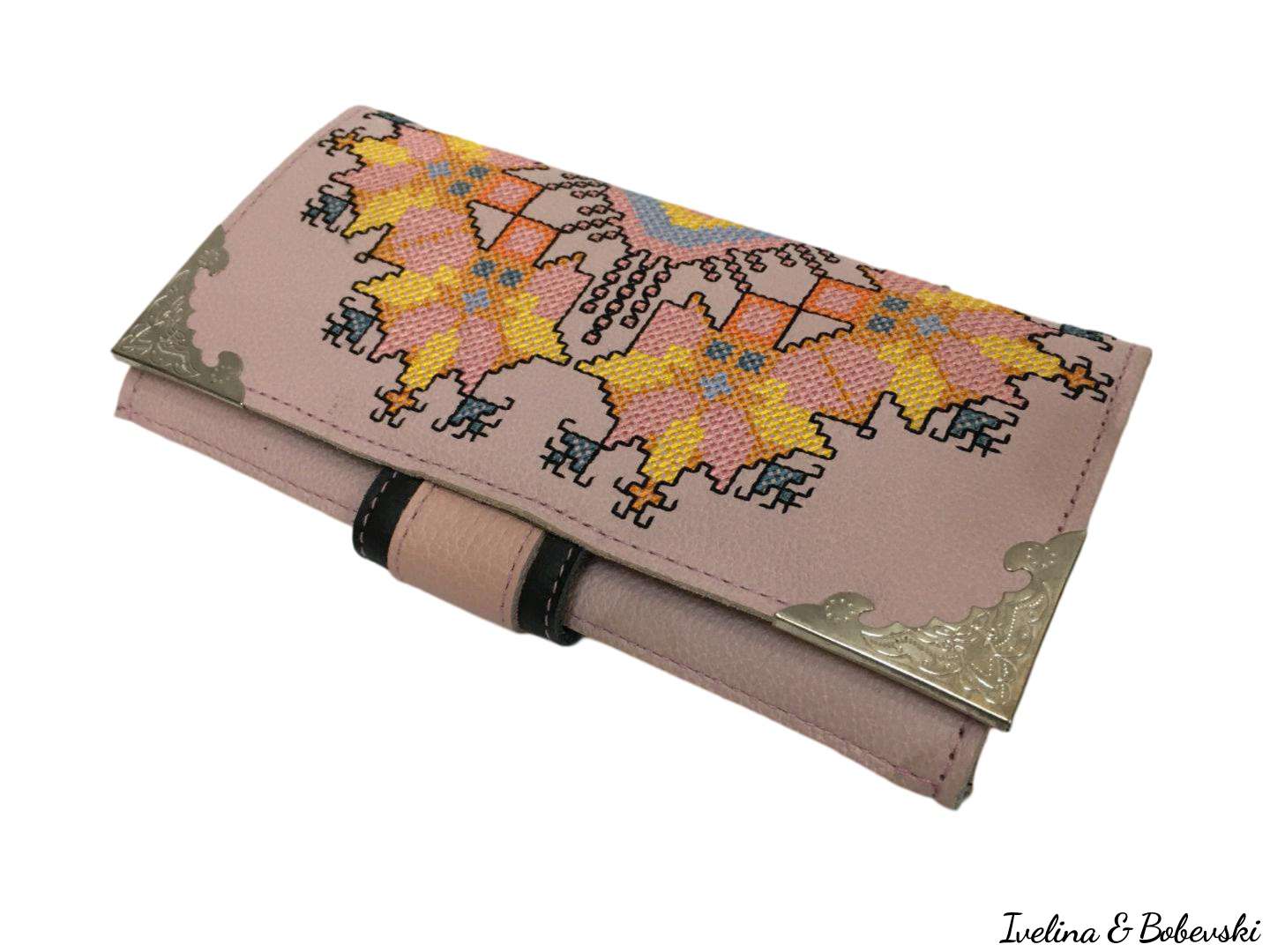 Ladies_Wallet_Embroidery_Leather_Milona_2