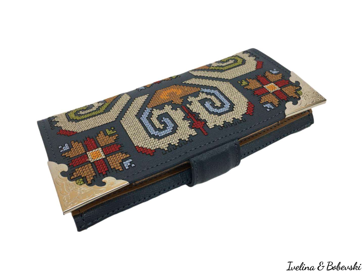 Ladies_Wallet_Embroidery_Leather_Salina_2