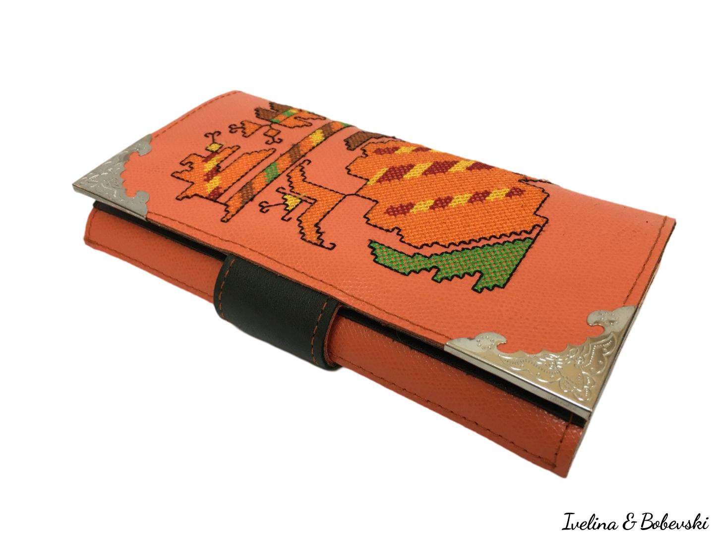 Ladies_Wallet_Embroidery_Leather_Sobey_3