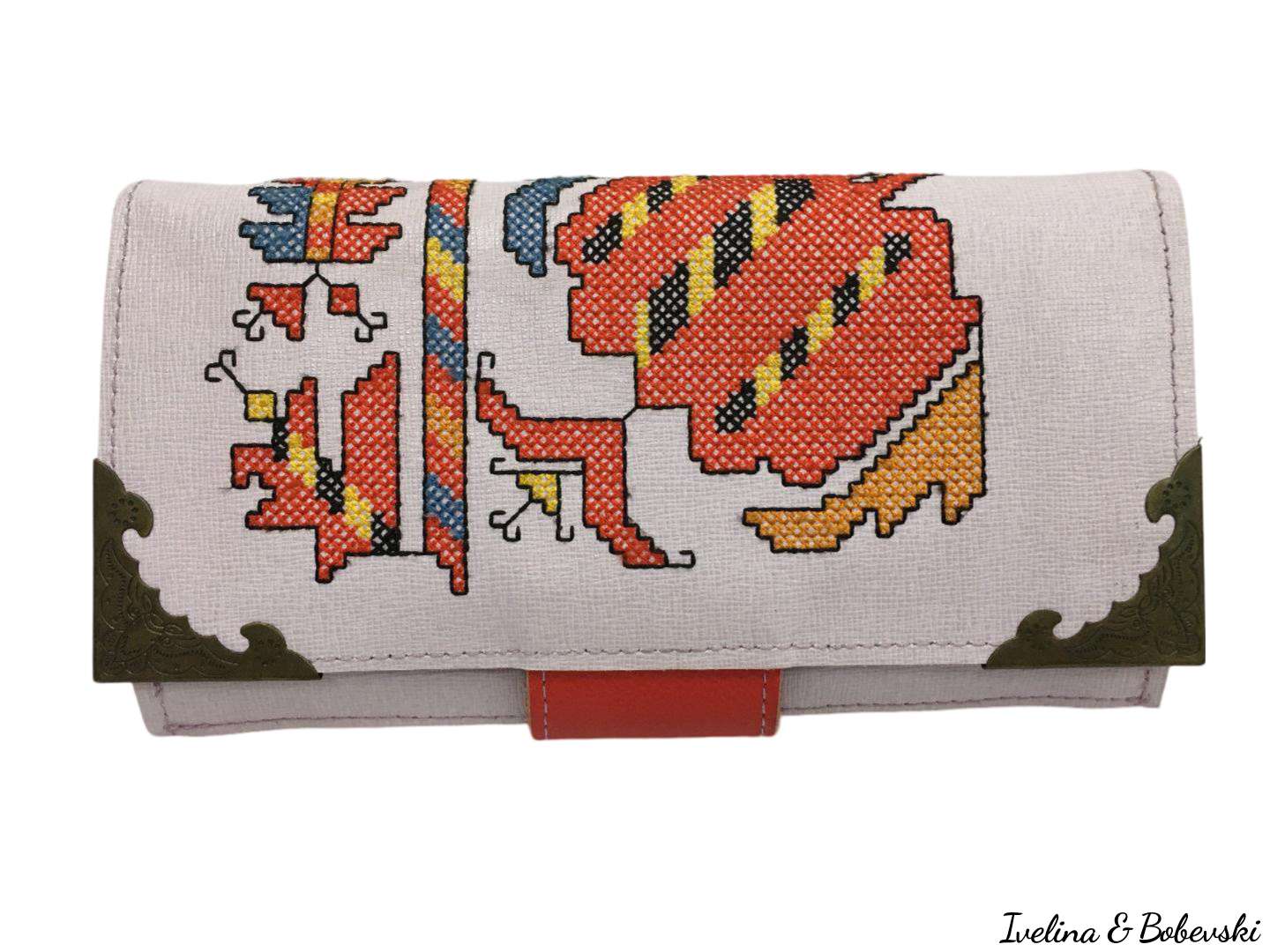 Ladies_Wallet_Embroidery_Leather_Valian_1