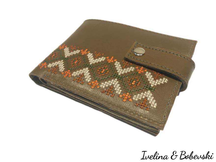 Noyo_Mens_Wallet_Embroidery_Leather_Ivelina_3