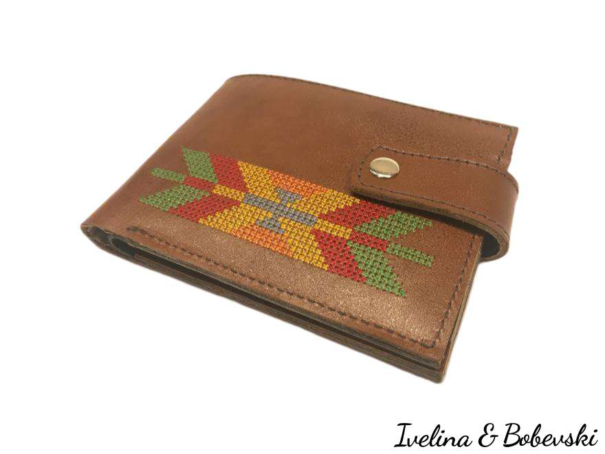 Yugi_Mens_Wallet_Embroidery_Leather_Ivelina_3