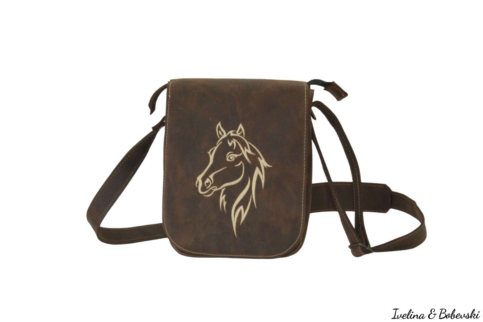 embroidery_genuine_leather_horse_3_1