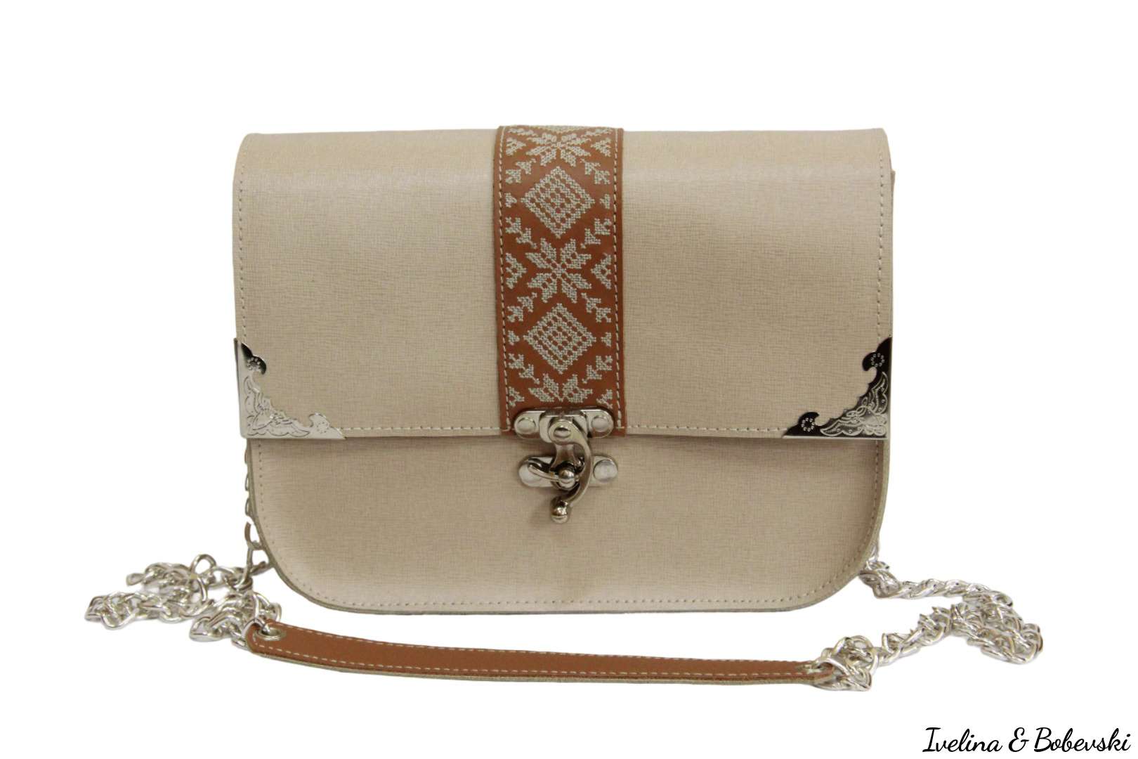 ladies_bag_embroidery_saffiano_ivelina_bobevski_dika_1