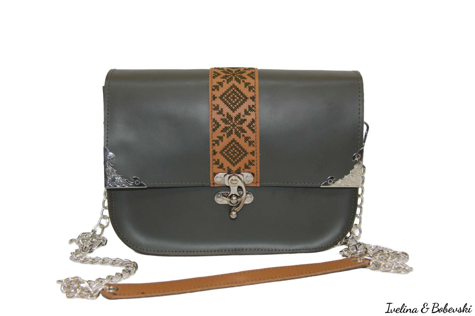 ladies_bag_embroidery_saffiano_ivelina_bobevski_zoya_1