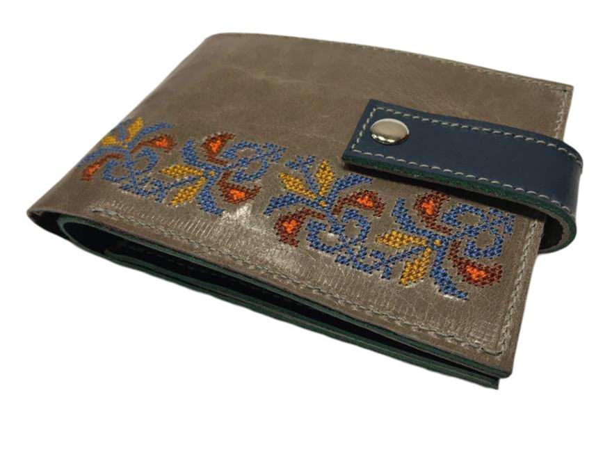 Mens_Wallet_Yotko_by_Ivelina_6.jpg