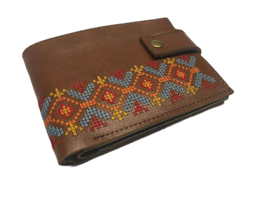 Kalyo_Mens_Wallet_Embroidery_Leather_Ivelina_2.jpg