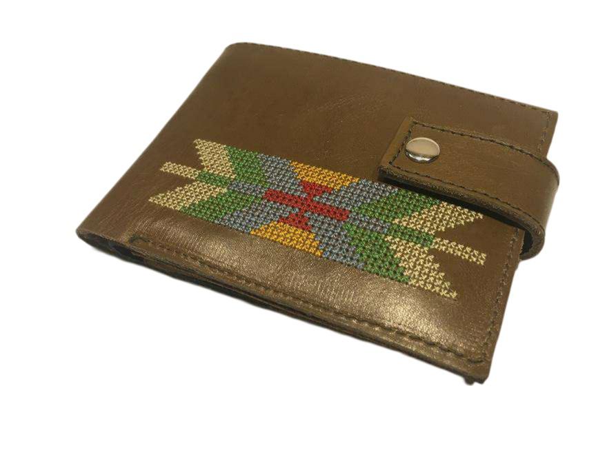 Venko_Mens_Wallet_Embroidery_Leather_Ivelina_4.jpg