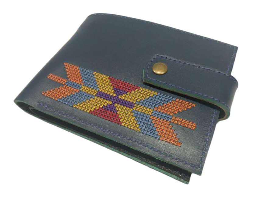 Tzeko_Mens_Wallet_Embroidery_Leather_Ivelina_3.jpg