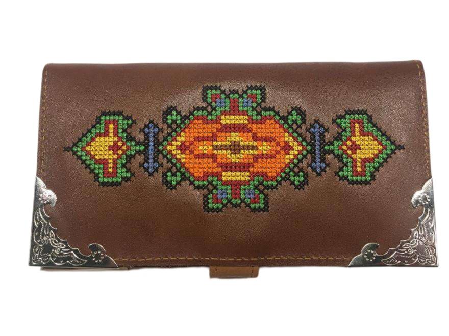 Nitza_Ladies_Wallet_Embroidery_Leather_Ivelina_1.jpg