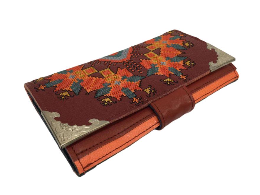 Ladies_Wallet_Embroidery_Leather_Kasia_2.jpg