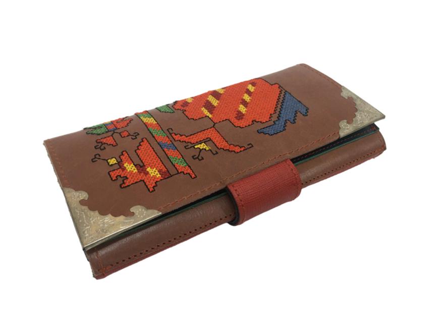 Ladies_Wallet_Embroidery_Leather_Deya_3.jpg