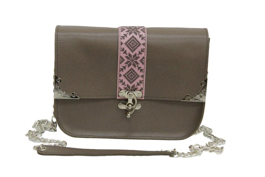 ladies_bag_embroidery_saffiano_ivelina_bobevski_celine_1.jpg
